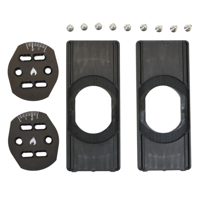 SPARK Solid Board Pucks 1